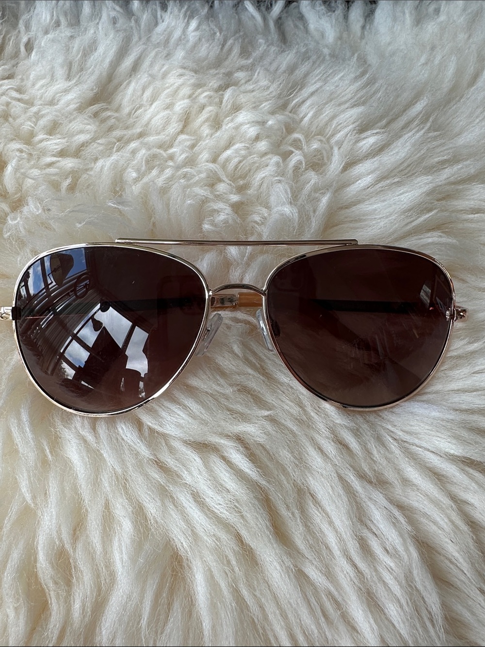 Oscar De La Renta Aviator Sunglasses Rose Gold Frame with Brown Lenses